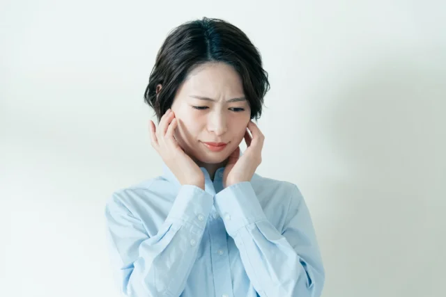 インビザラインのアタッチメントで起こりやすいトラブルは?