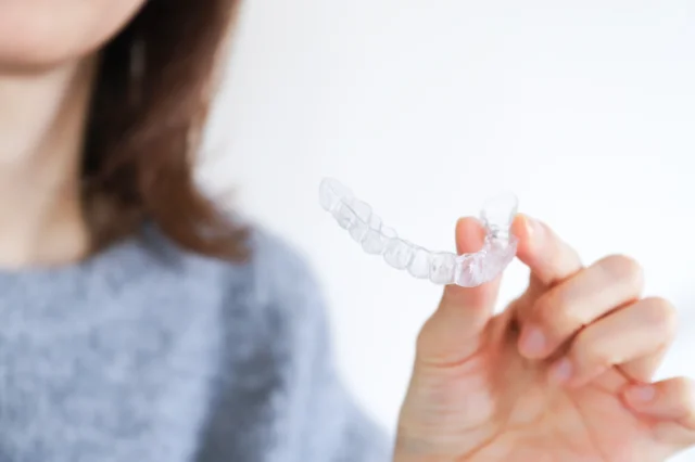 リテーナーの種類と自分に向いているタイプの選び方